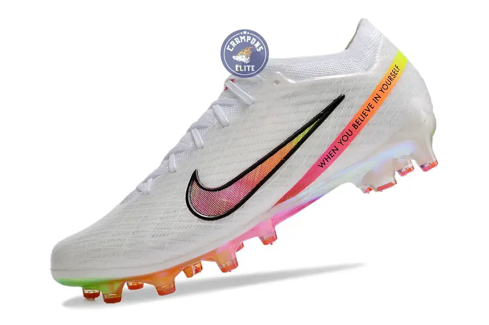 Nike Air Zoom Mercurial Vapor 15 x Rashford AG - Blanc/Jaune/Rose/Orange - Image 4