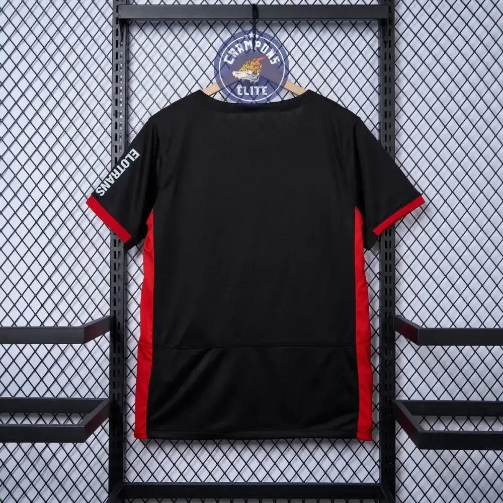 Eintracht Francfort 2024/25 Extérieur - Image 2