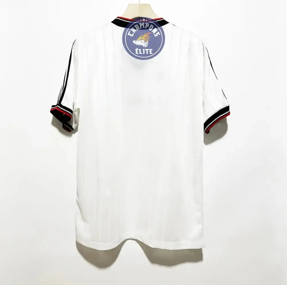 Manchester United 1982/83 Extérieur - Image 7