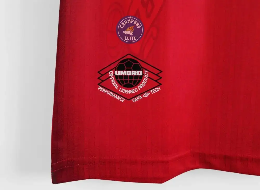 Manchester United 1996/97 Domicile à manches longues - Image 5