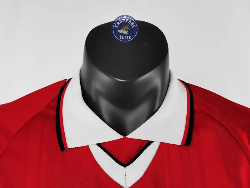 Manchester United 1999/00 Domicile - Image 2