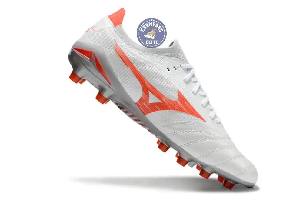 Morelia Neo 4 Beta Elite FG/AG Charge - Blanc/Radiant Red - Image 3