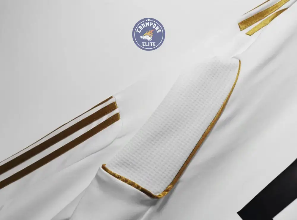 Real Madrid 2011/12 Domicile à manches longues - Image 10