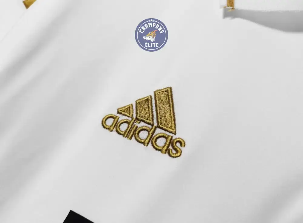 Real Madrid 2011/12 Domicile à manches longues - Image 4