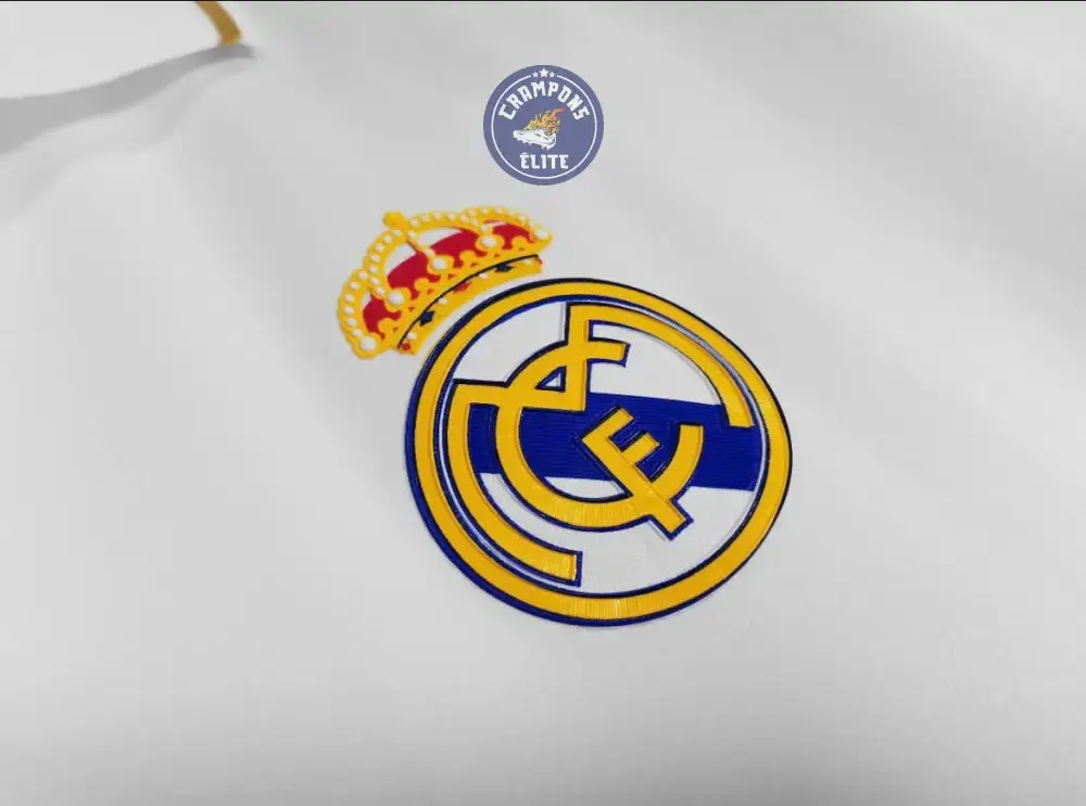 Real Madrid 2011/12 Domicile à manches longues - Image 5
