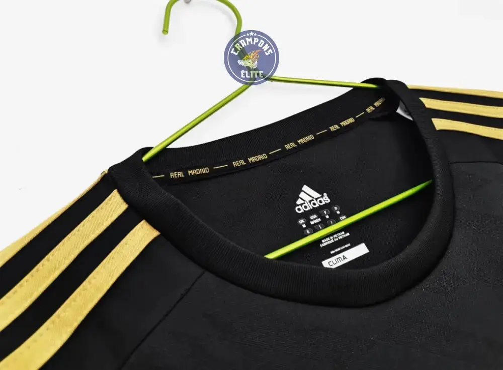 Real Madrid 2011/12 Extérieur à manches longues - Image 3