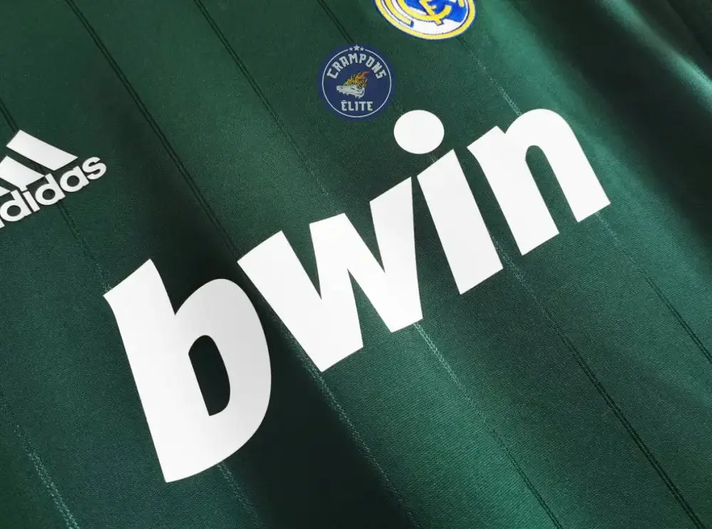 Real Madrid 2012/13 Third - Image 6
