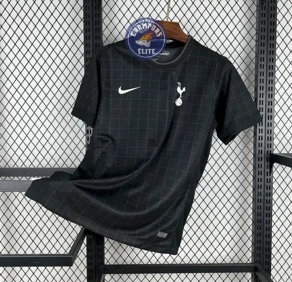 Tottenham 2025/26 Extérieur